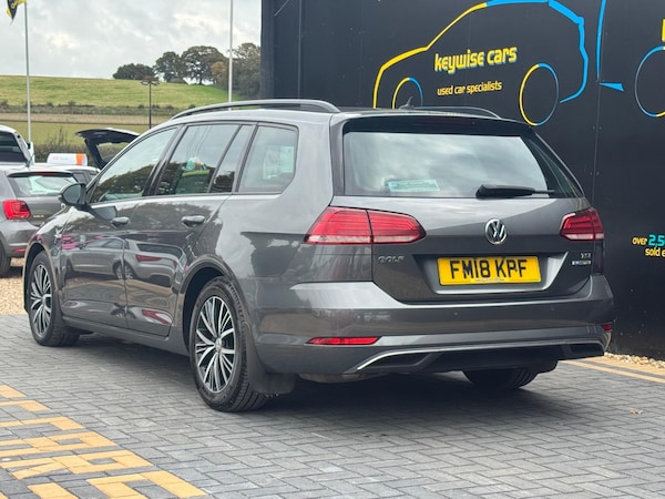 Used Volkswagen Golf 2018 for sale - 76307709: Photo 3