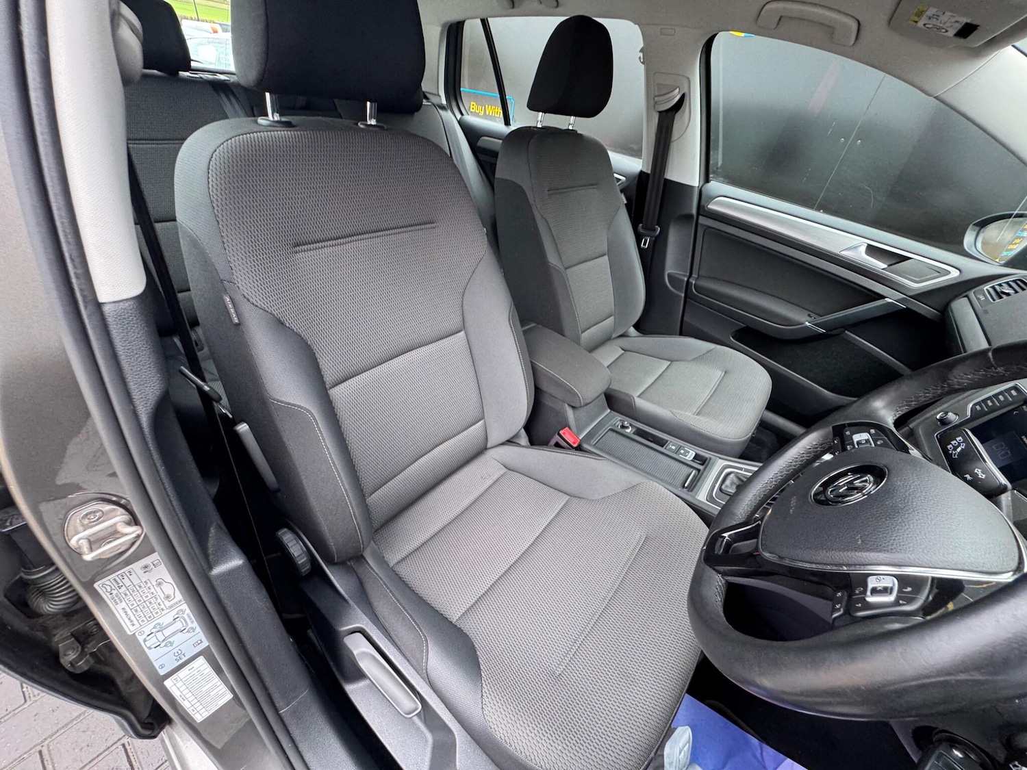 Used Volkswagen Golf 2016 for sale - 77456077: Photo 19