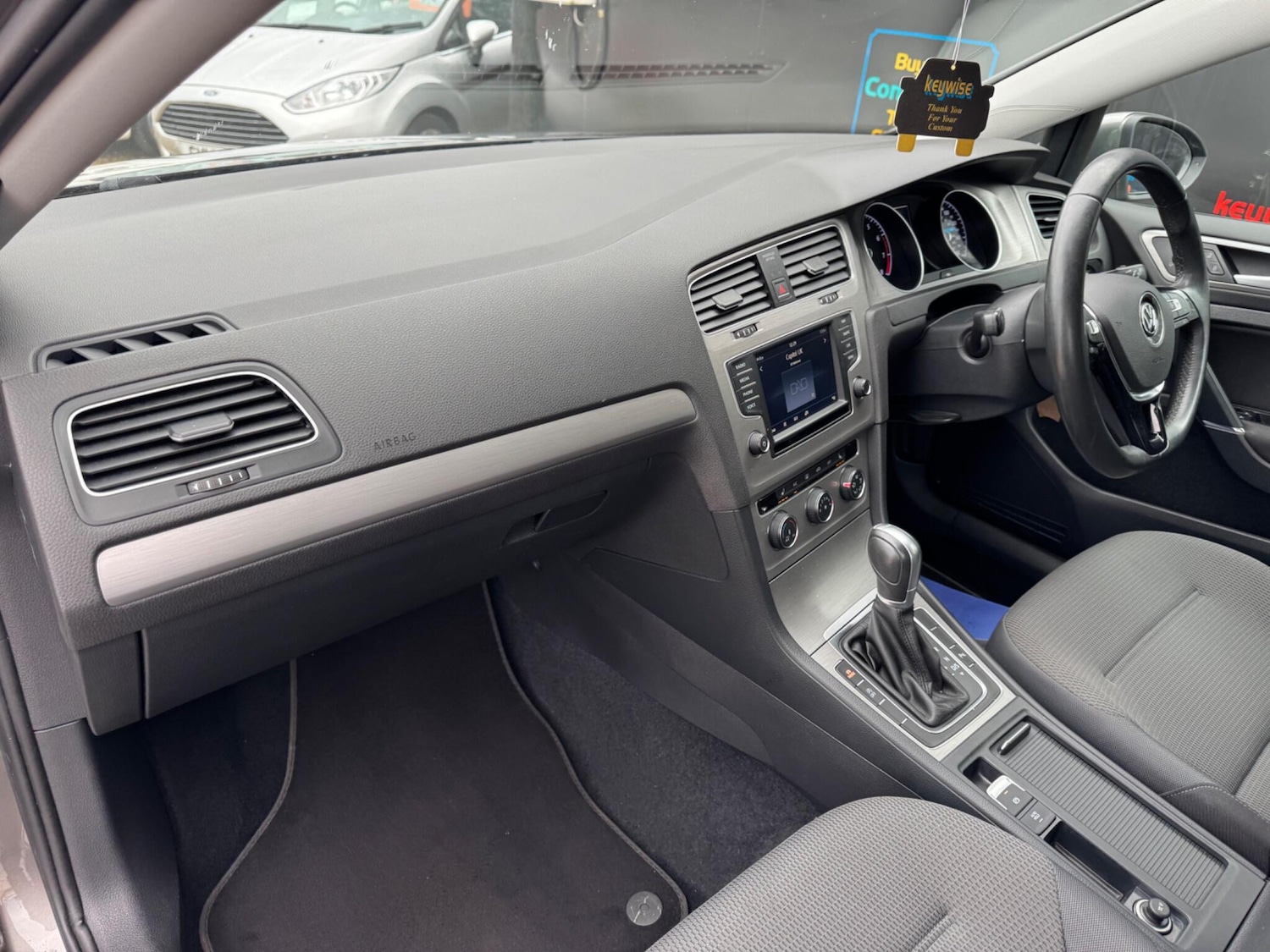 Used Volkswagen Golf 2016 for sale - 77456077: Photo 22