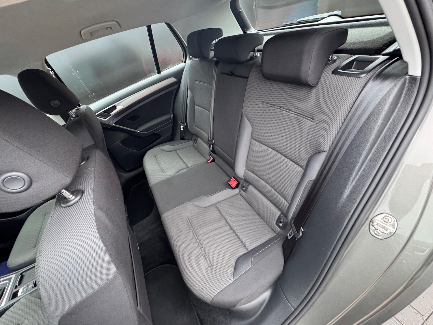 Used Volkswagen Golf 2016 for sale - 77456077: Photo 24