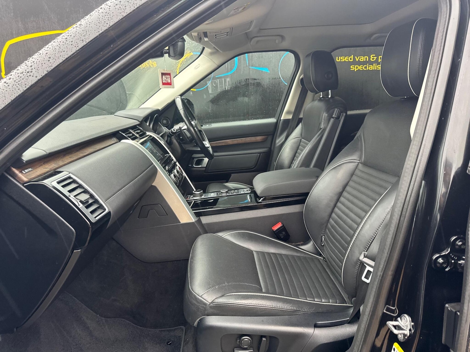 Used Land Rover Discovery 2017 for sale - 77214875: Photo 21