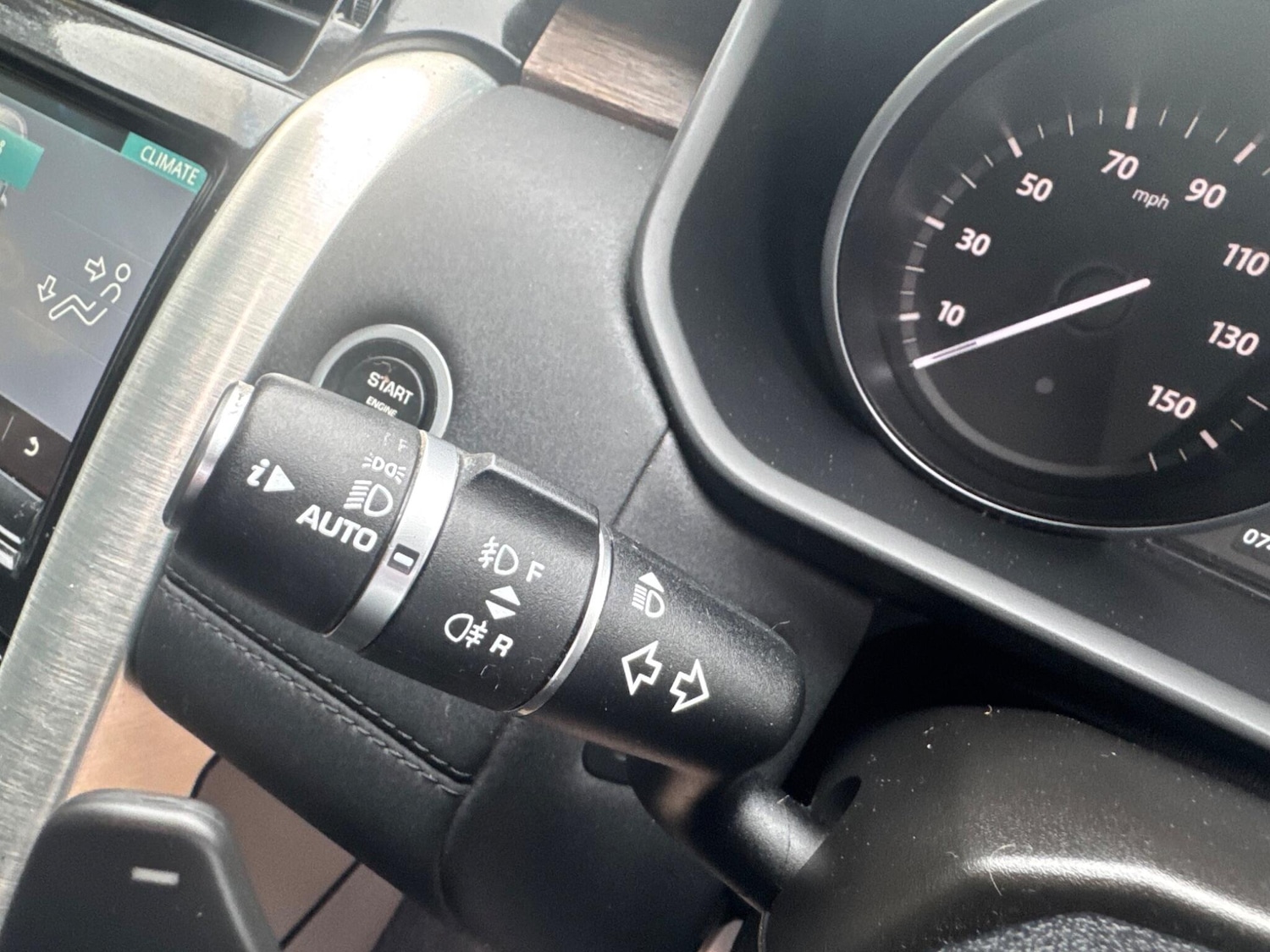 Used Land Rover Discovery 2017 for sale - 77214875: Photo 36