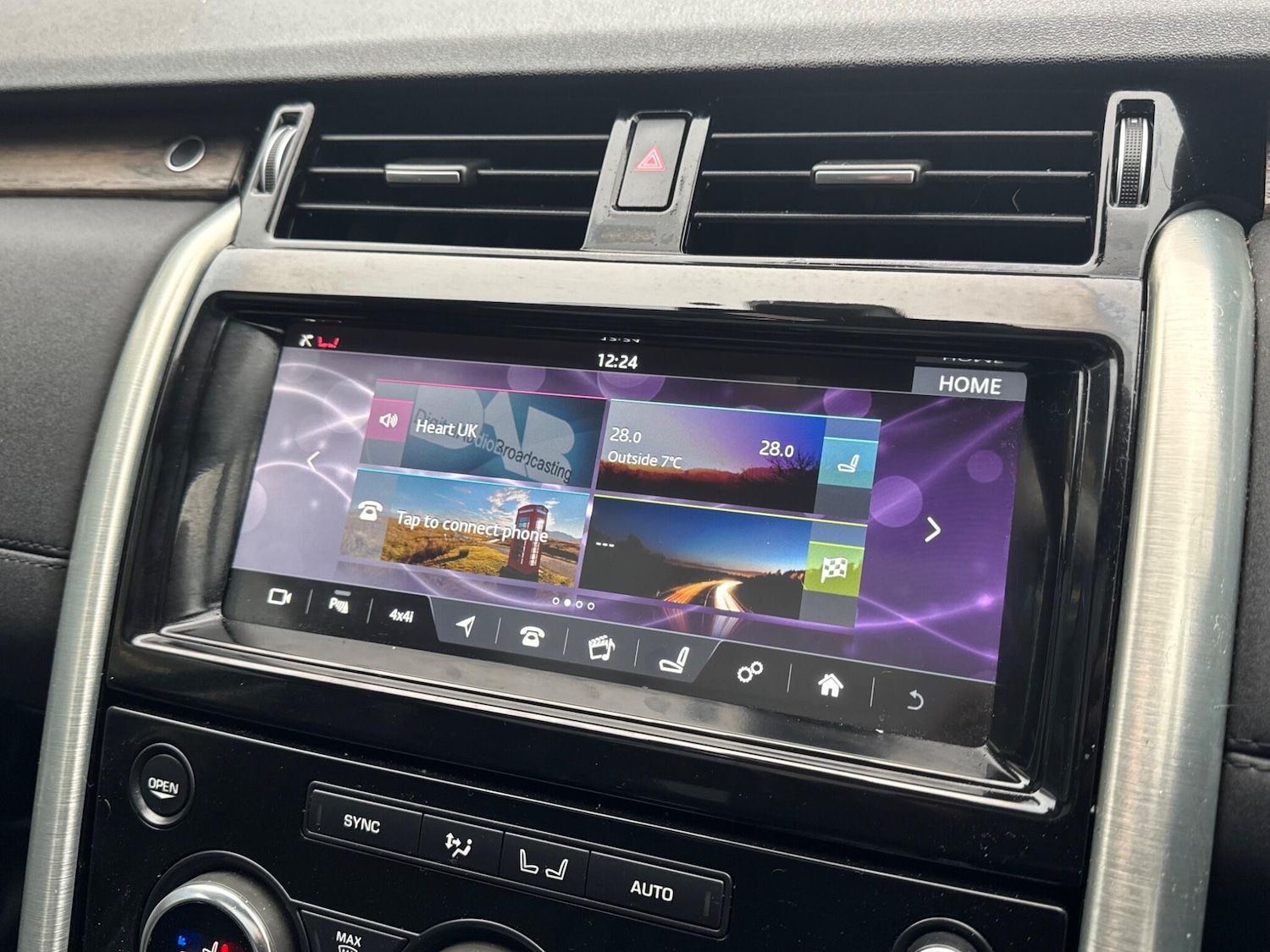 Used Land Rover Discovery 2017 for sale - 77214875: Photo 39