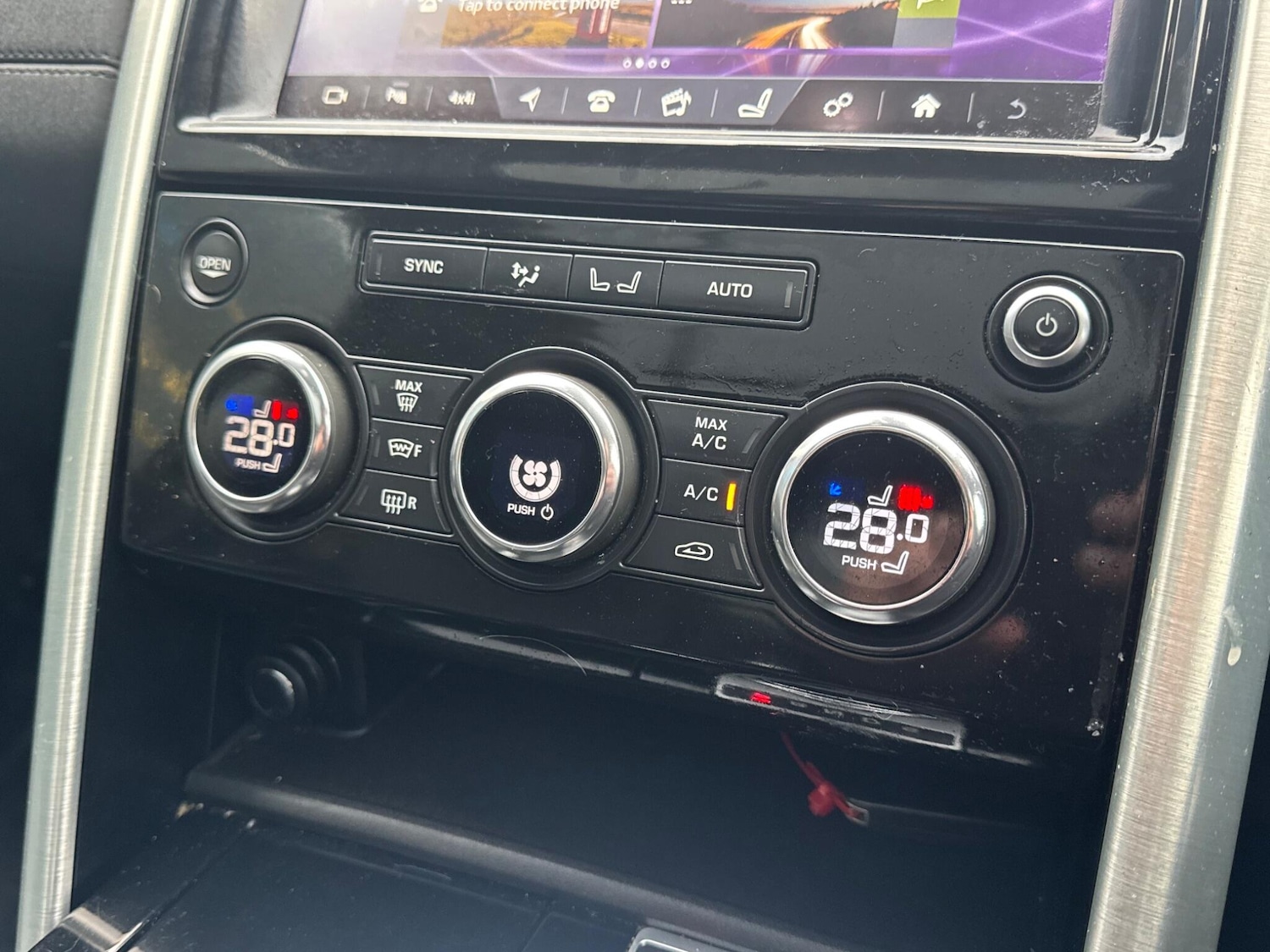 Used Land Rover Discovery 2017 for sale - 77214875: Photo 40