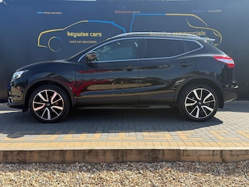 Used Nissan Qashqai 2017 for sale - 79621269: Photo