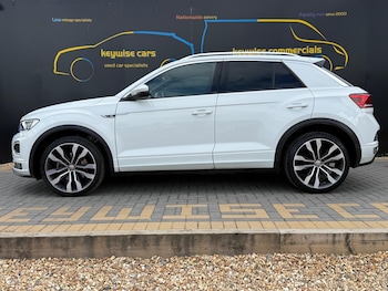 Used Volkswagen T-Roc 2019 for sale - 79601522: Photo