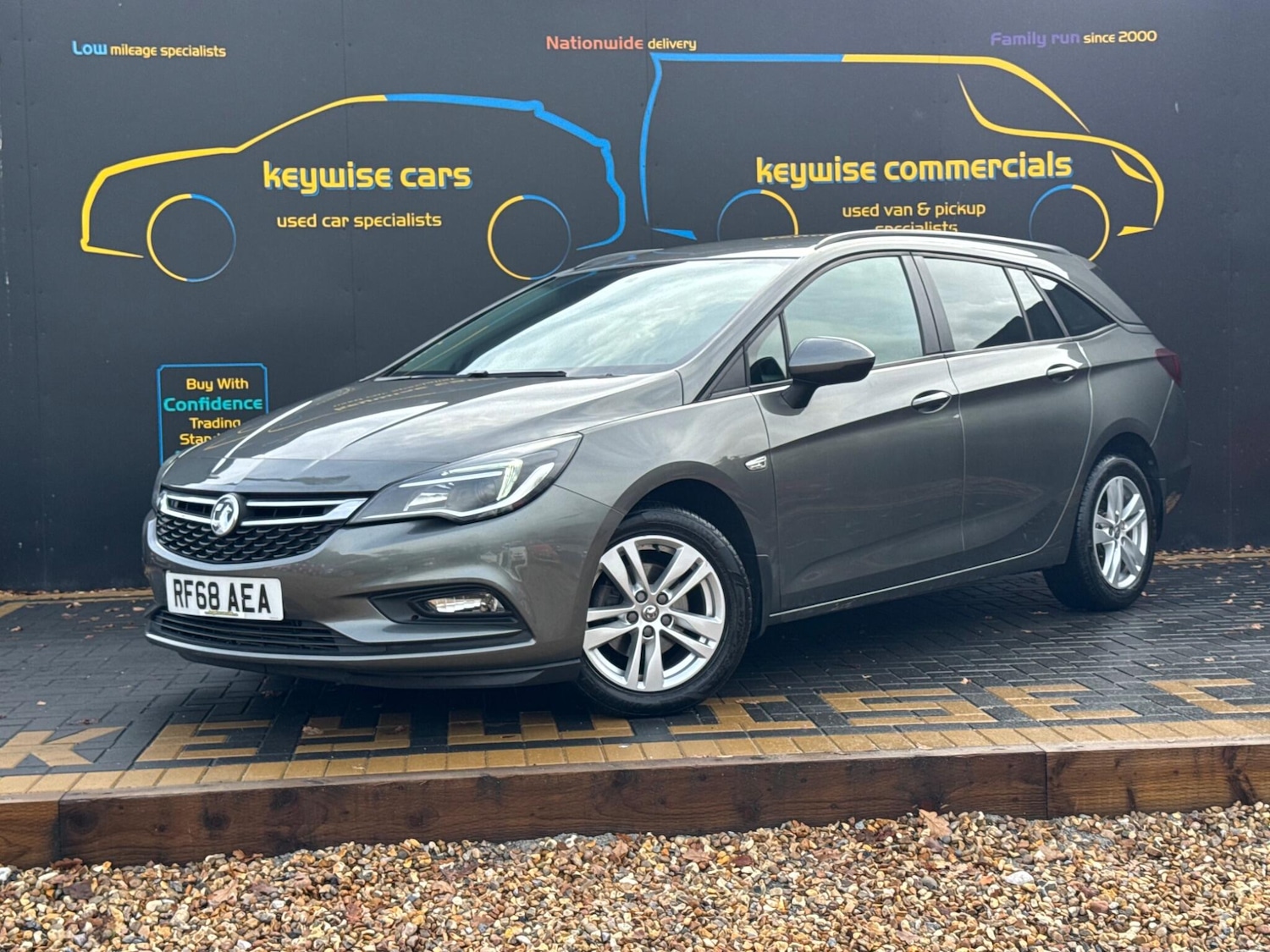 Used Vauxhall Astra 2024 for sale - 76561380: Photo 1