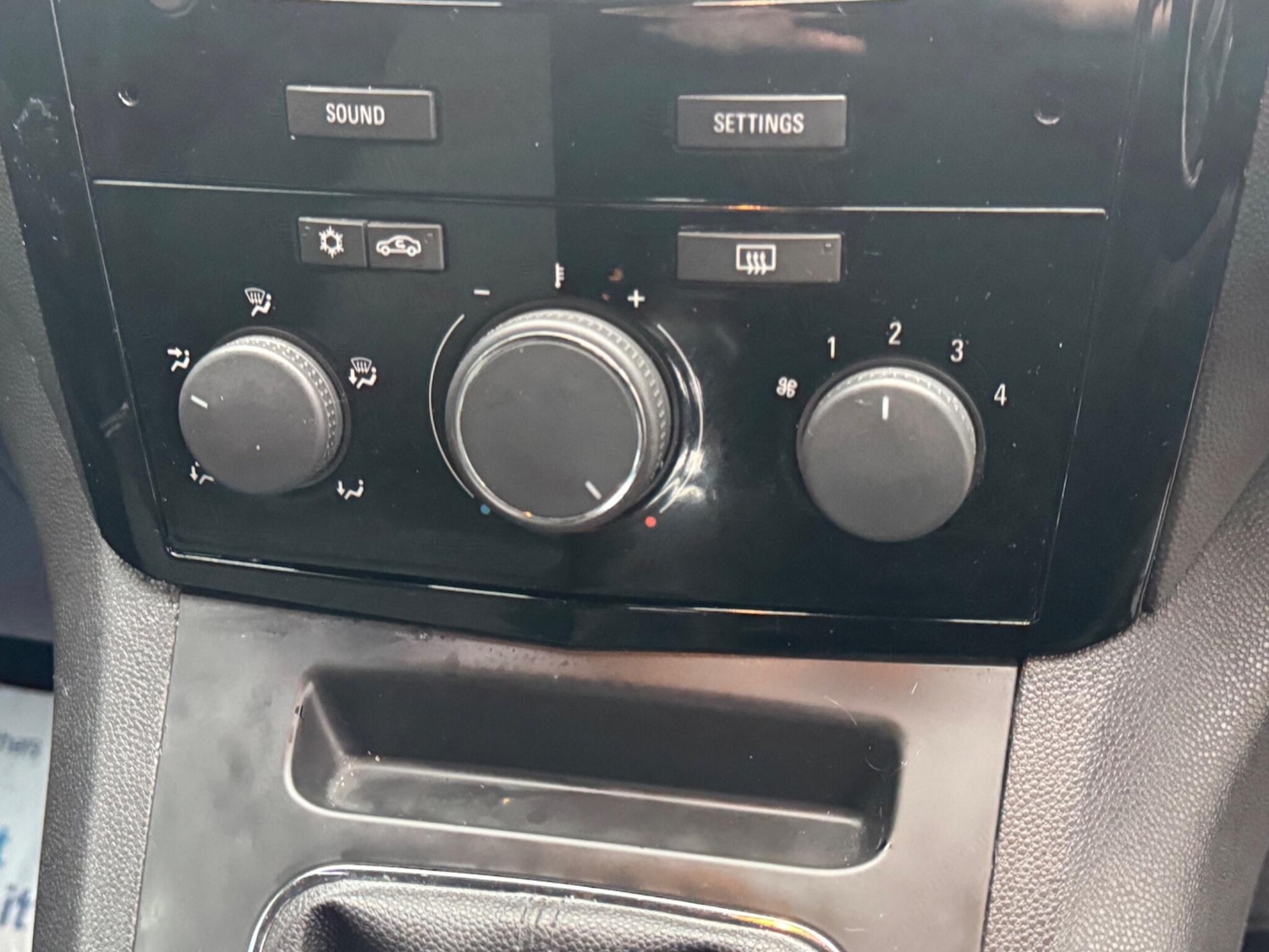 Used Vauxhall Zafira 2013 for sale - 77191481: Photo 33