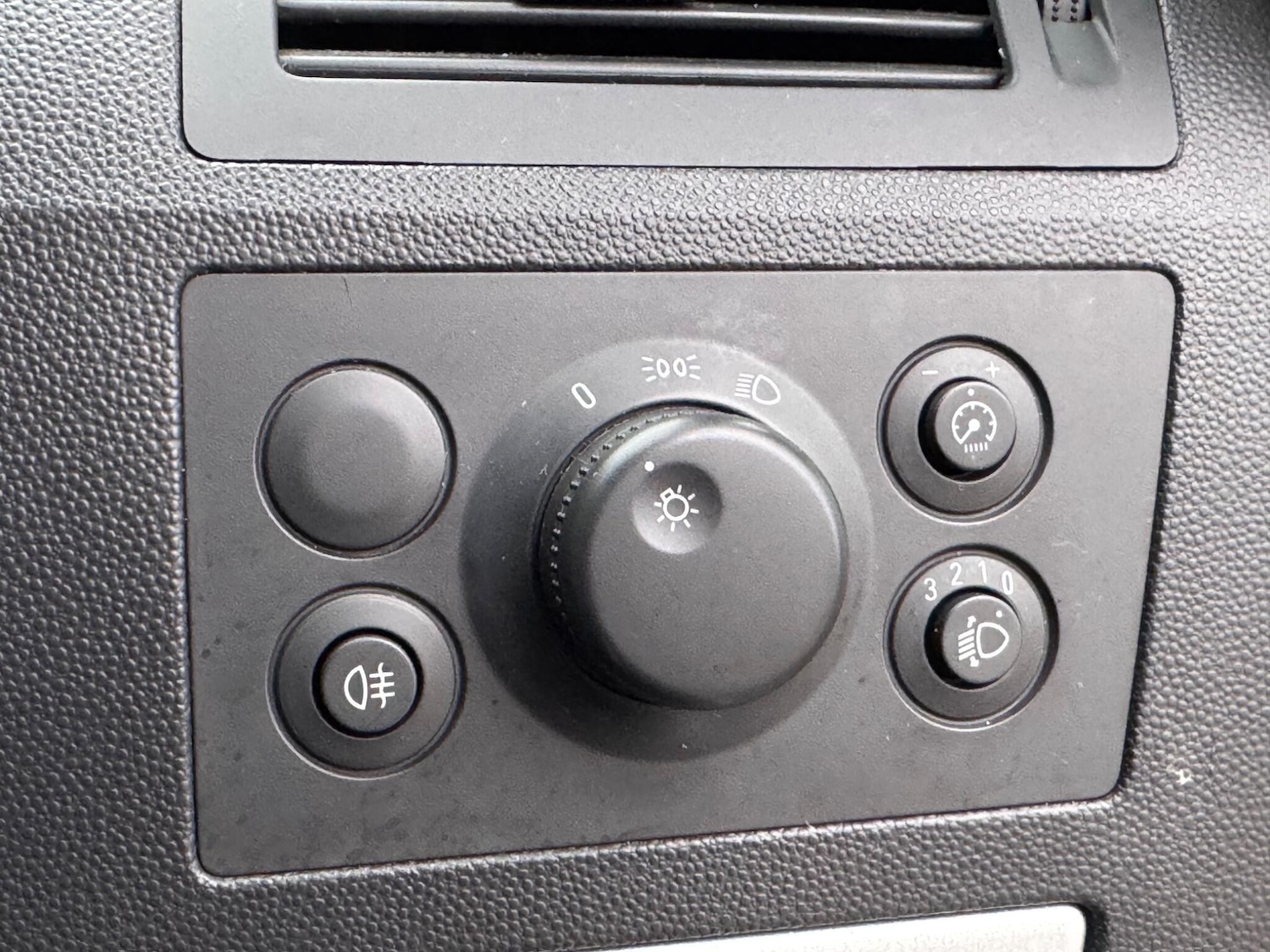 Used Vauxhall Zafira 2013 for sale - 77191481: Photo 34