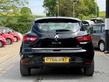 Used Renault Clio 2016 for sale - 78429864: Photo