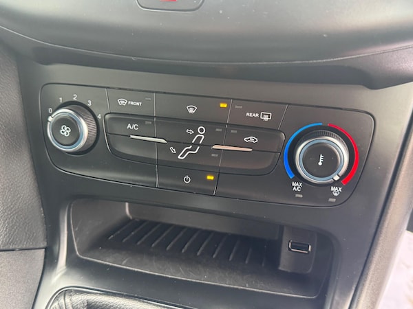 Used Ford Focus 2017 for sale - 75635584: Photo 34