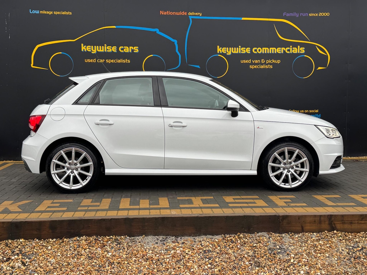 Used Audi A1 2015 for sale - 77331817: Photo 7