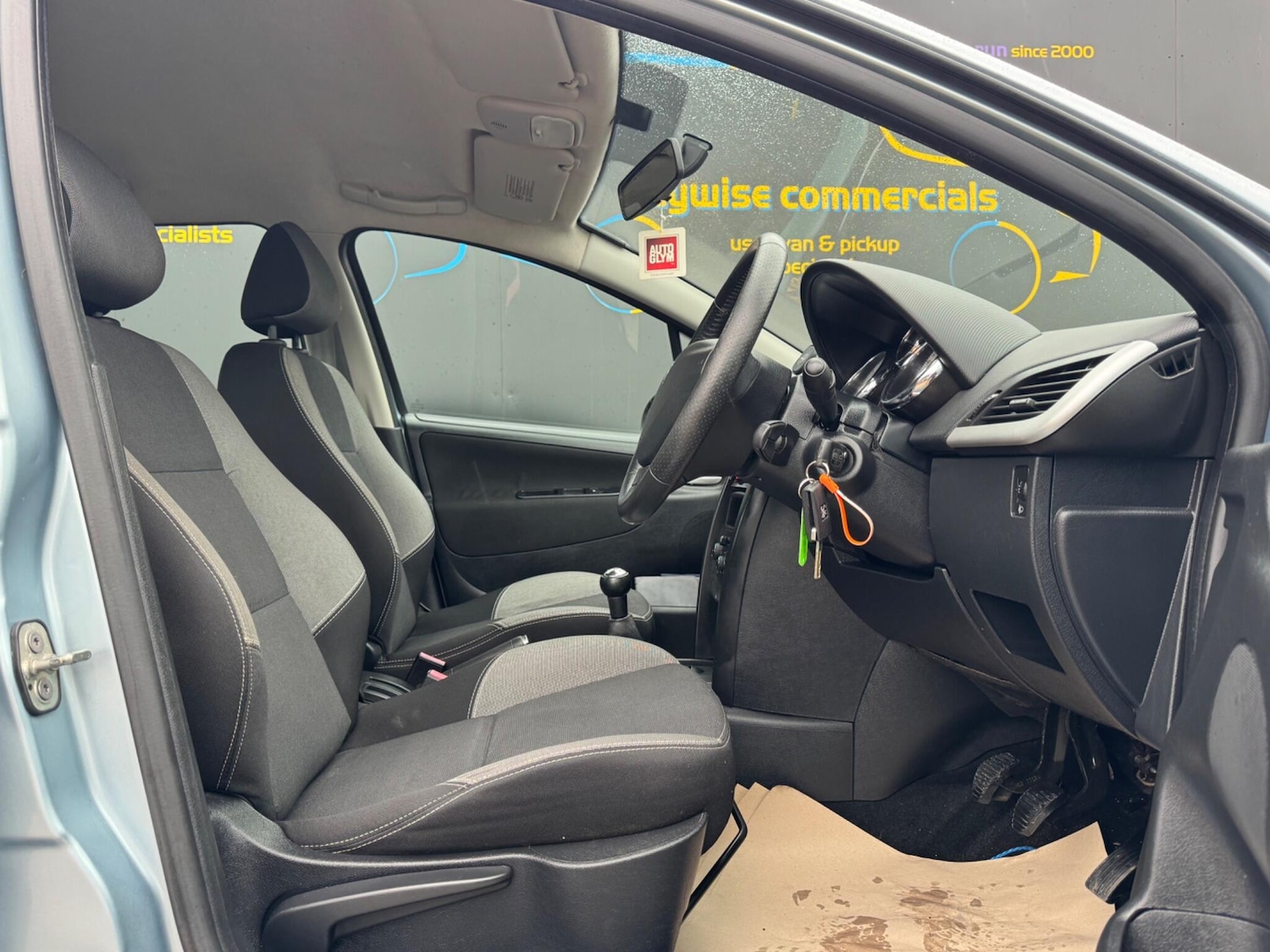 Used Peugeot 207 2011 for sale - 76989894: Photo 24