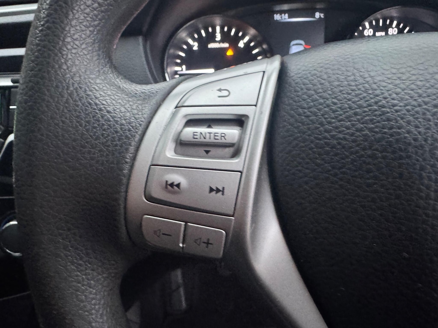 Used Nissan Qashqai for sale - 77267483: Photo 23