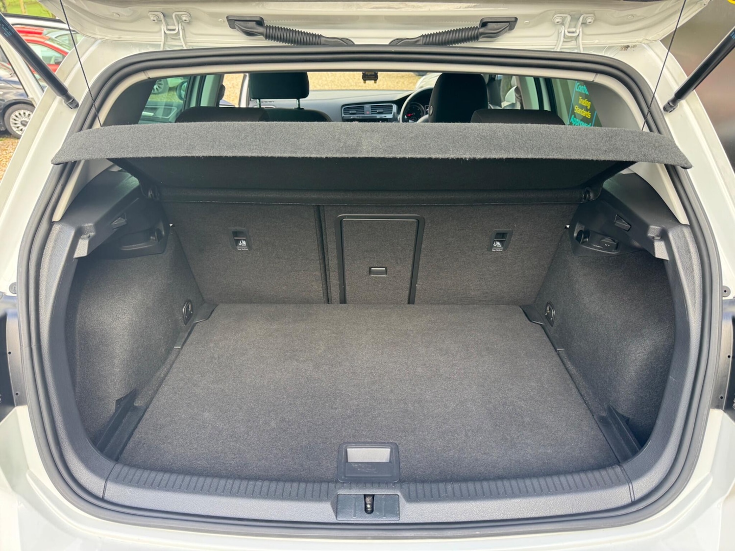 Used Volkswagen Golf for sale - 77924779: Photo 24