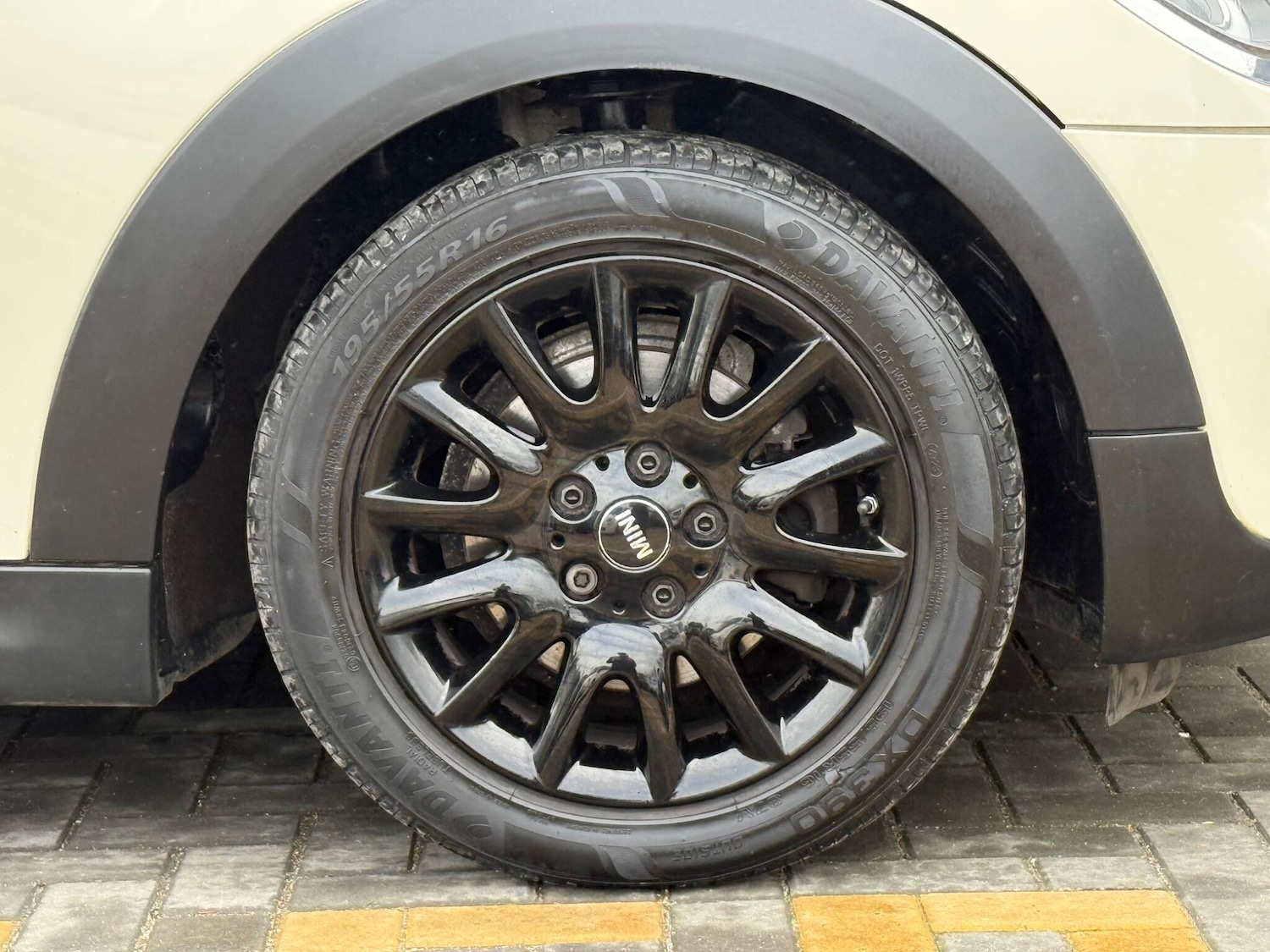 Used MINI Convertible 2019 for sale - 78046964: Photo 11