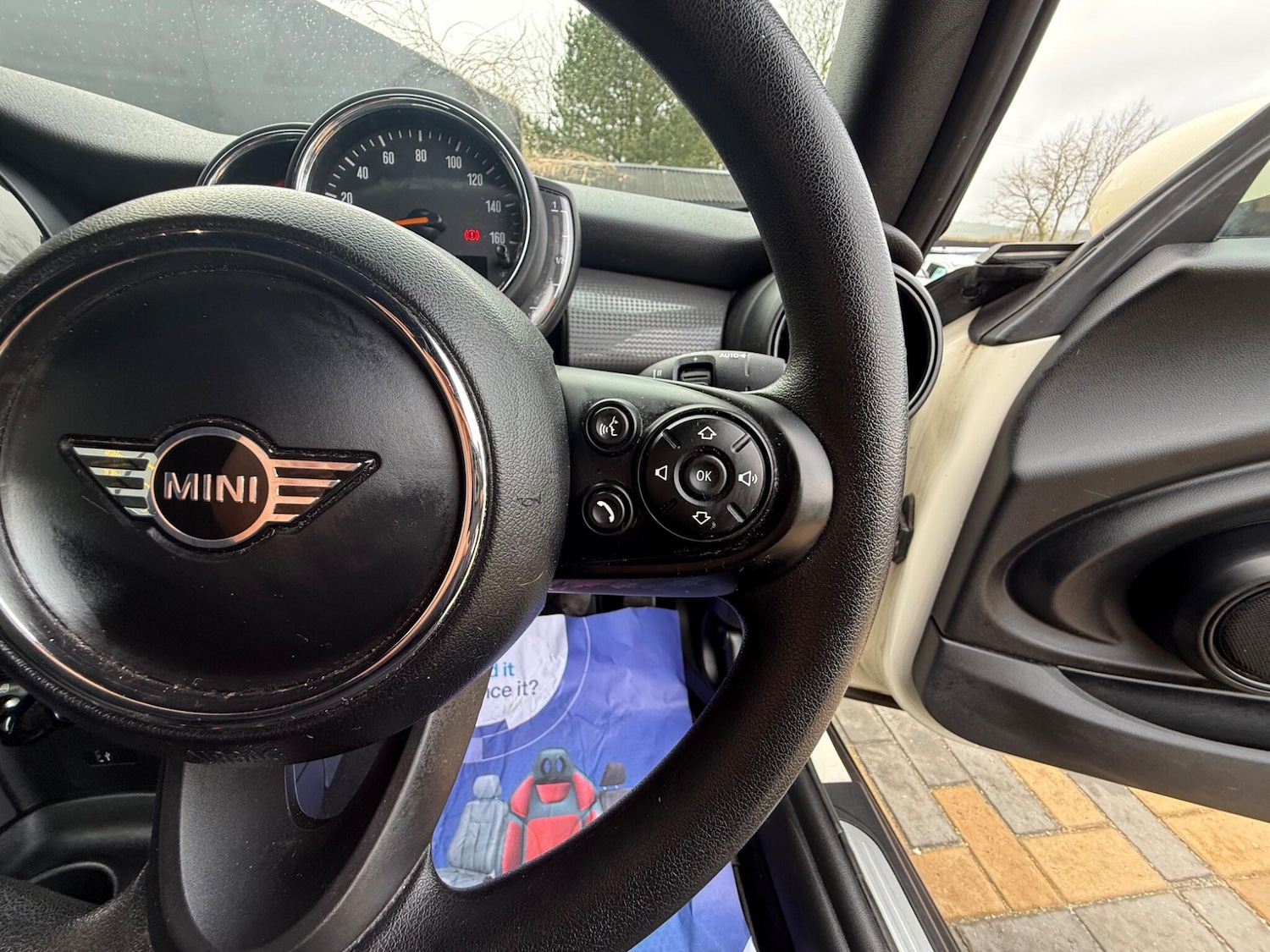 Used MINI Convertible 2019 for sale - 78046964: Photo 28
