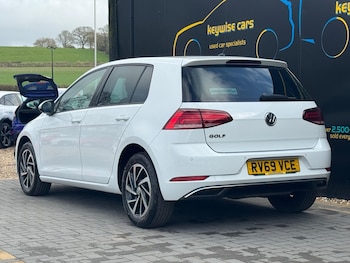 Used Volkswagen Golf 2019 for sale - 78585805: Photo