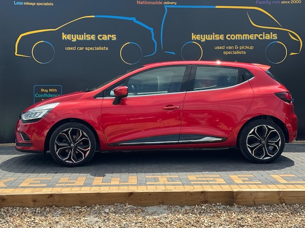 Used Renault Clio 2017 for sale - 75494228: Photo 2