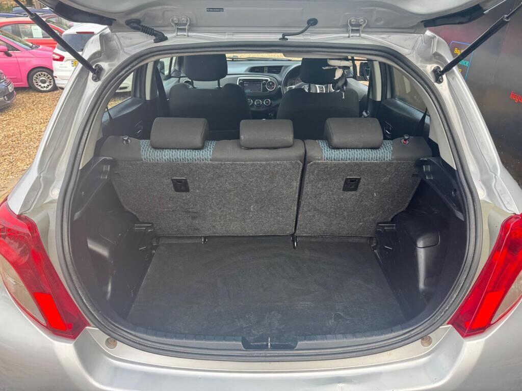 Used Toyota Yaris 2012 for sale - 77029617: Photo 21