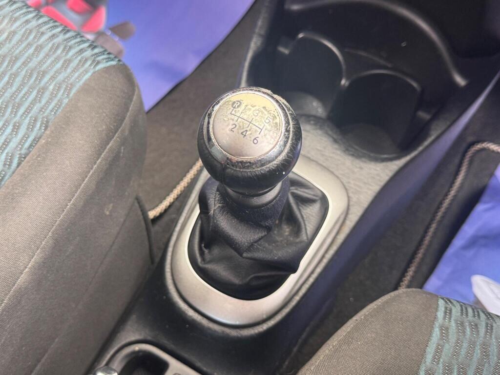 Used Toyota Yaris 2012 for sale - 77029617: Photo 28