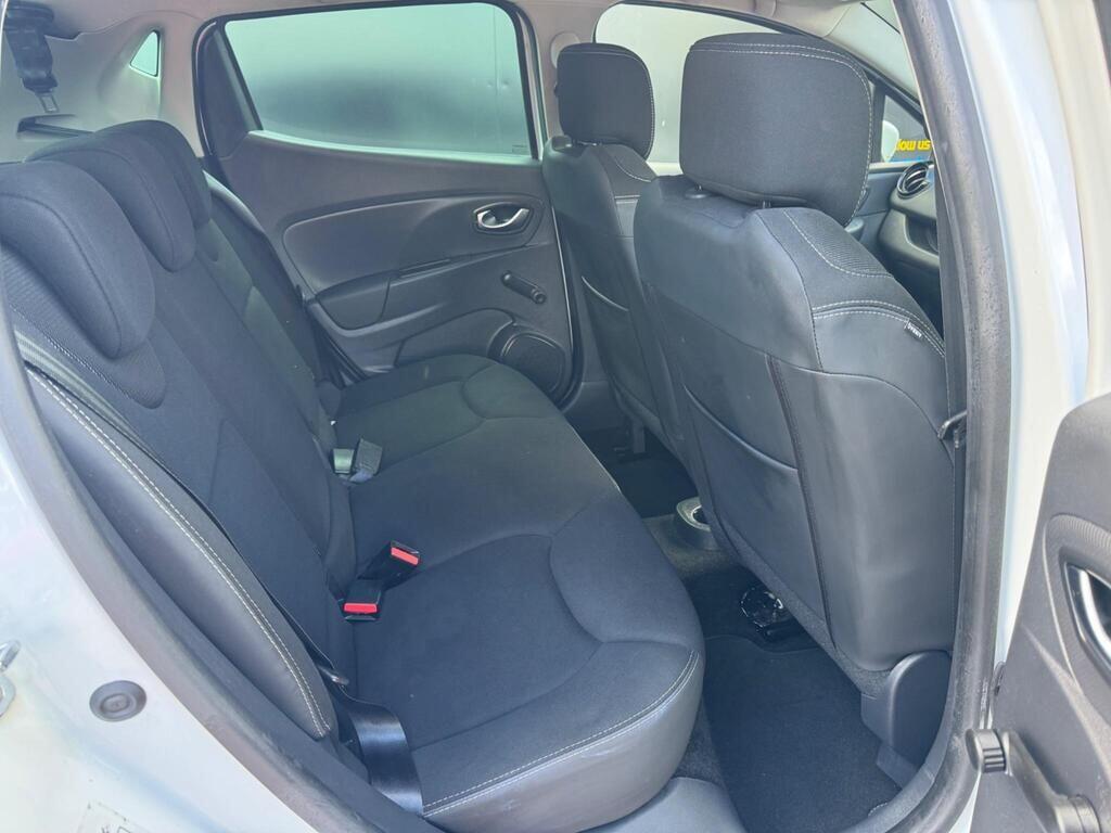 Used Renault Clio 2019 for sale - 76992147: Photo 15