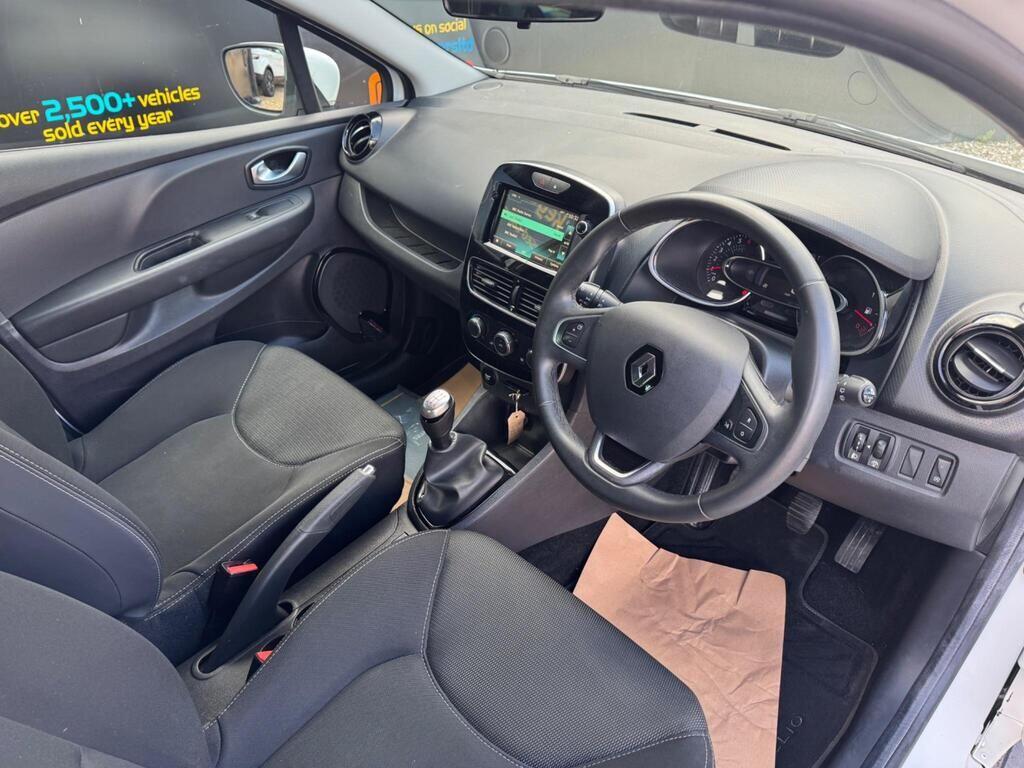 Used Renault Clio 2019 for sale - 76992147: Photo 22