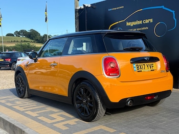 Used MINI Hatch 2017 for sale - 79026423: Photo