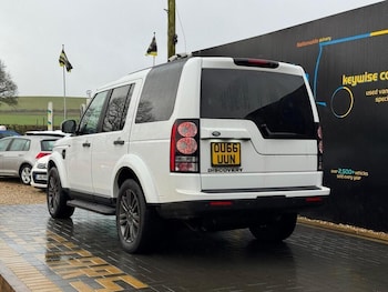 Used Land Rover Discovery 2016 for sale - 79601480: Photo