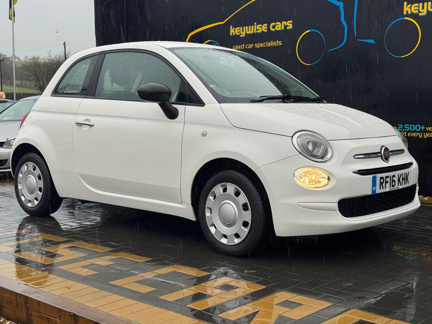 Used Fiat 500 2016 for sale - 76995136: Photo 6