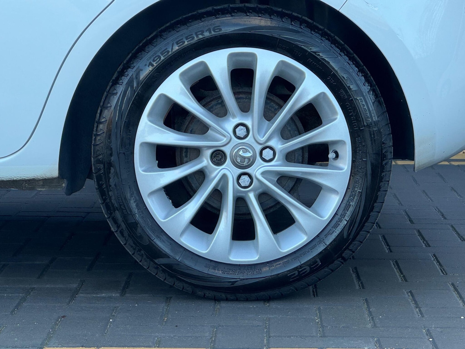 Used Vauxhall Corsa 2015 for sale - 76926508: Photo 15