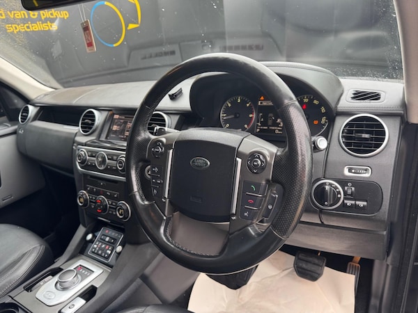 Used Land Rover Discovery 2015 for sale - 76260115: Photo 14