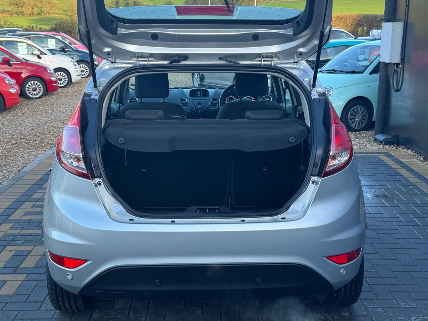 Used Ford Fiesta 2014 for sale - 77440455: Photo 27