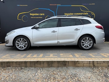 Used Renault Megane 2015 for sale - 78275434: Photo