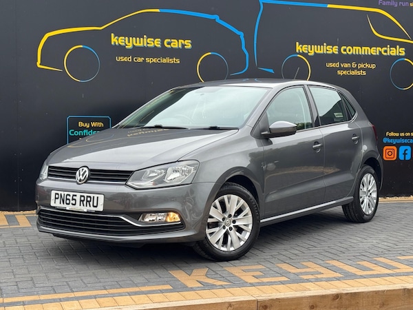 Used Volkswagen Polo 2015 for sale - 76259387: Photo 1