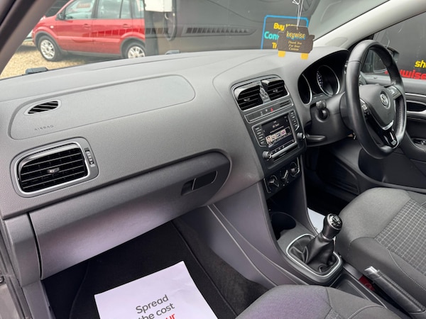 Used Volkswagen Polo 2015 for sale - 76259387: Photo 22