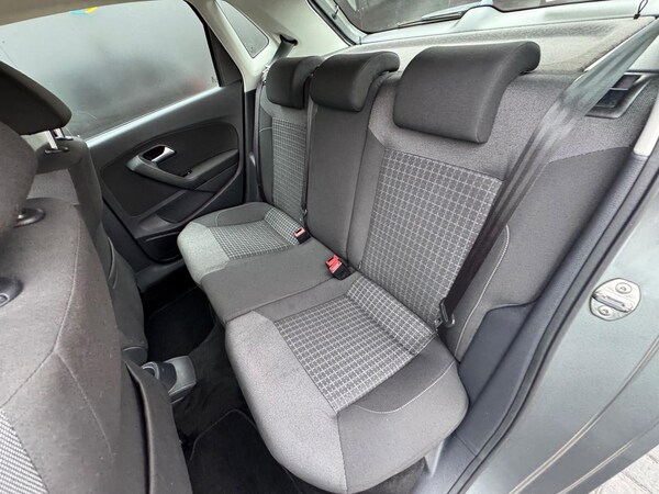 Used Volkswagen Polo 2015 for sale - 76259387: Photo 25