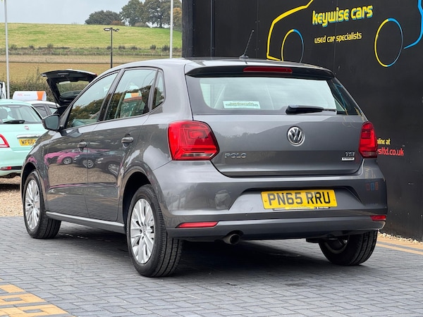 Used Volkswagen Polo 2015 for sale - 76259387: Photo 3