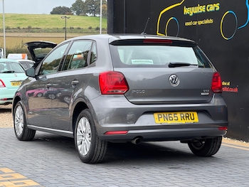 Used Volkswagen Polo 2015 for sale - 76259387: Photo 3