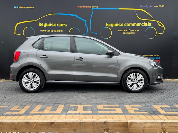 Used Volkswagen Polo 2015 for sale - 76259387: Photo 7