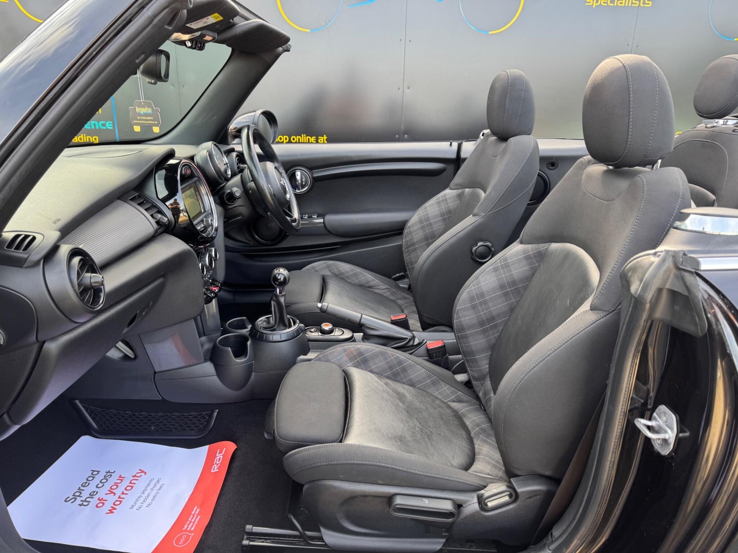 Used MINI Convertible 2017 for sale - 76199717: Photo 21