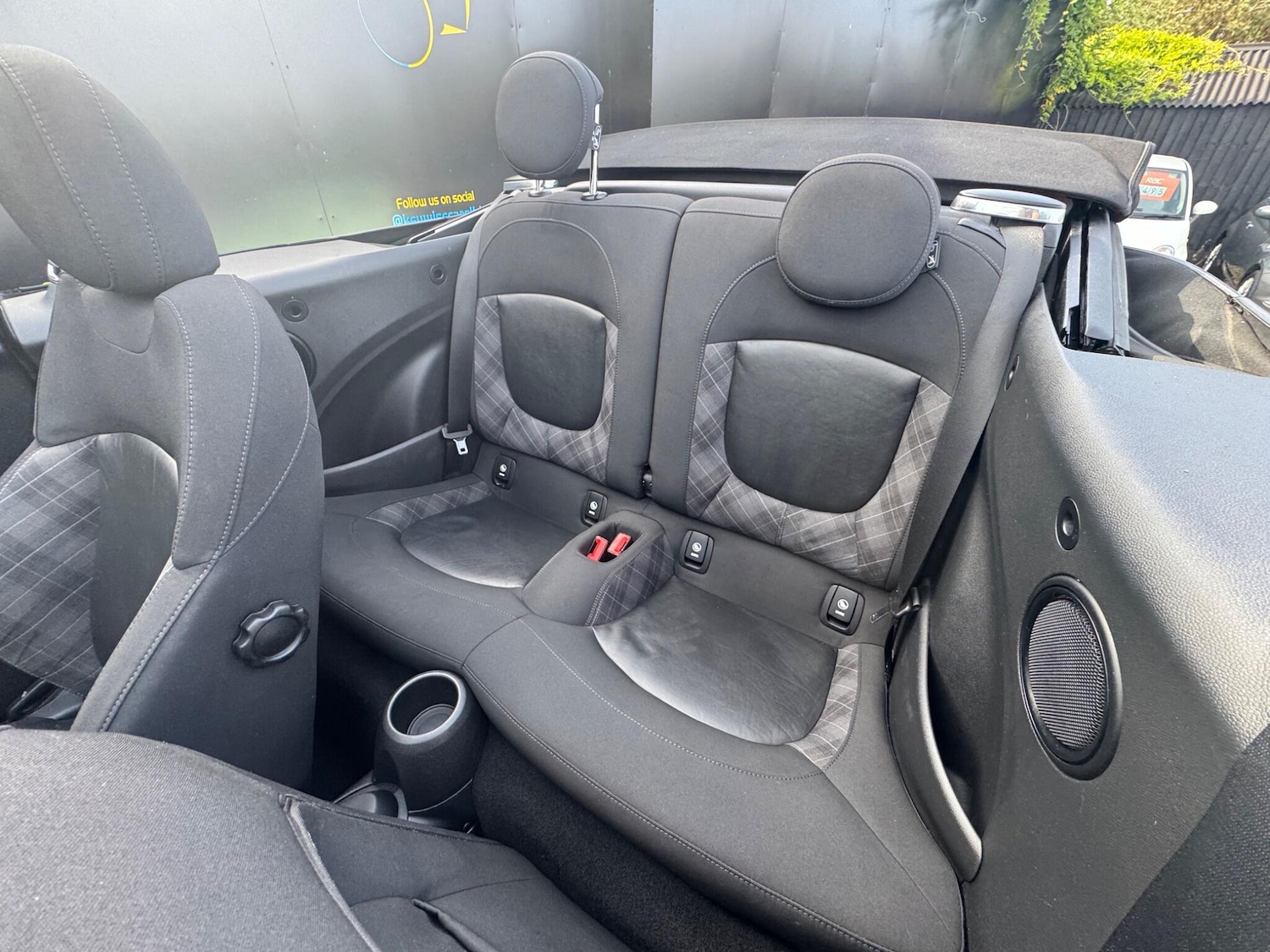 Used MINI Convertible 2017 for sale - 76199717: Photo 24