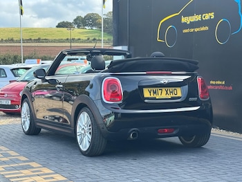Used MINI Convertible 2017 for sale - 76199717: Photo 3