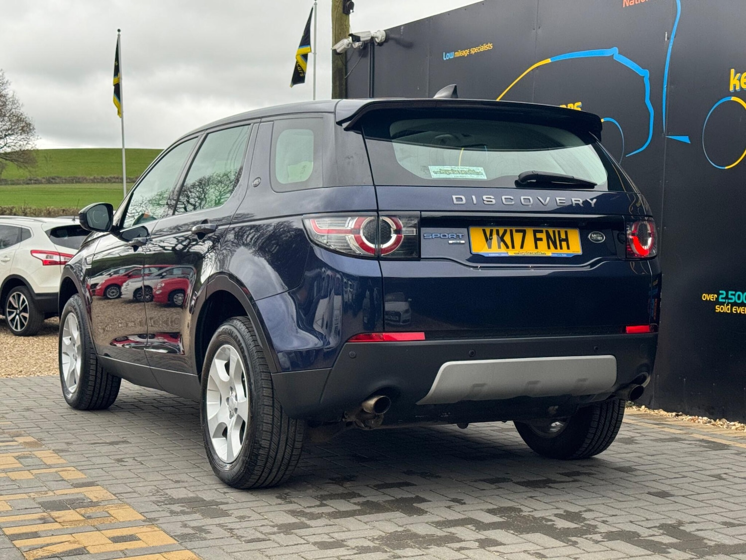 Used Land Rover Discovery Sport for sale - 78006950: Photo 3