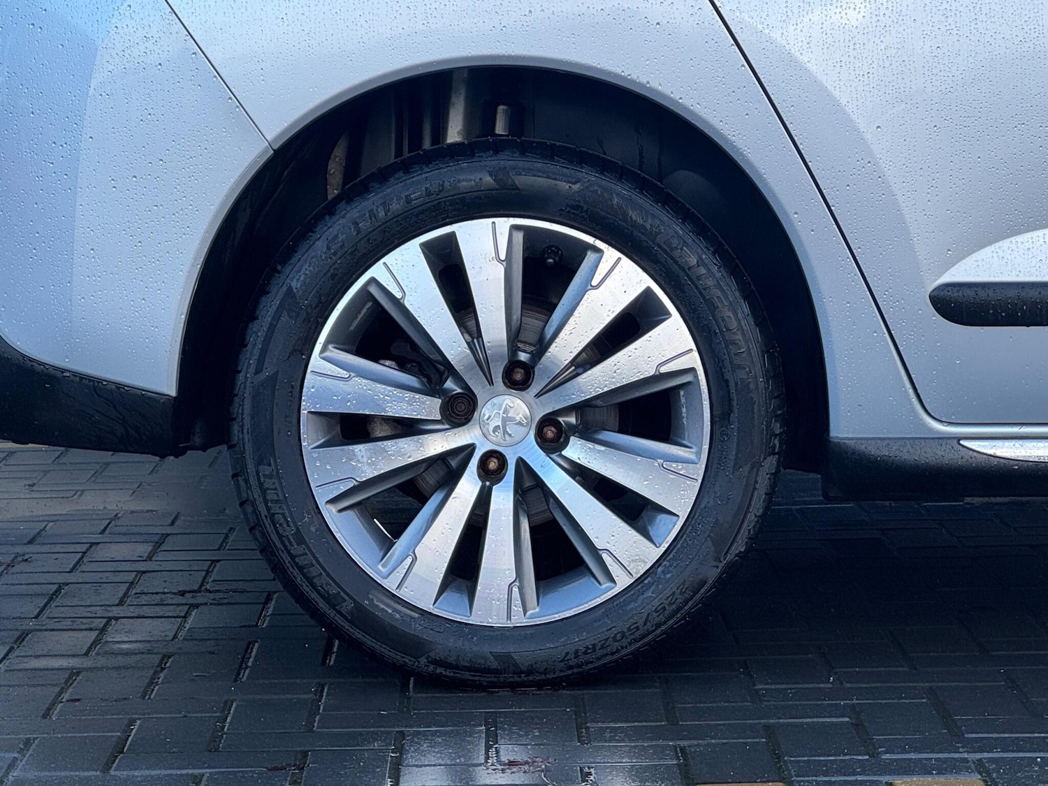 Used Peugeot 3008 2016 for sale - 77203172: Photo 10