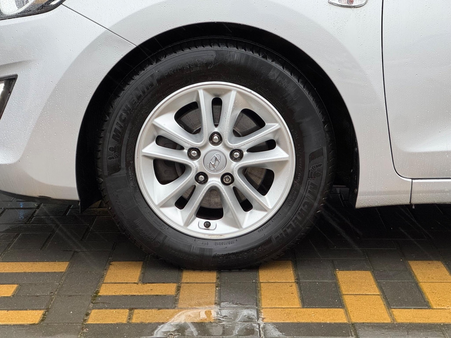 Used Hyundai i30 2015 for sale - 77496001: Photo 14