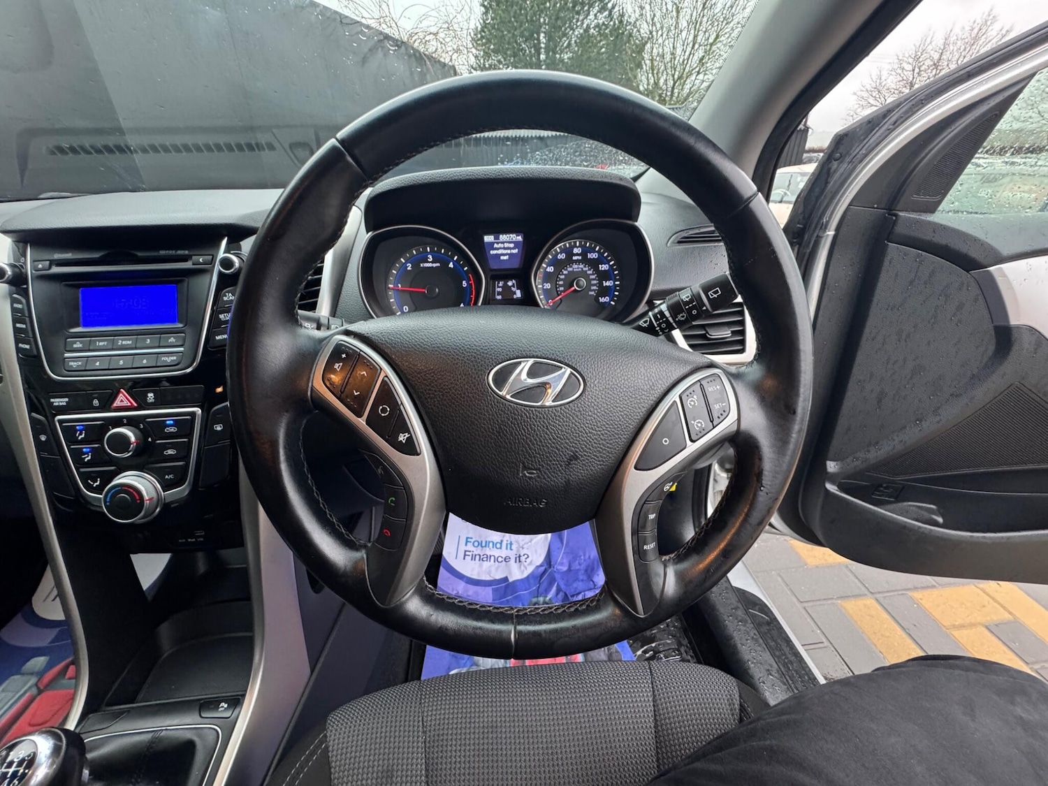 Used Hyundai i30 2015 for sale - 77496001: Photo 28