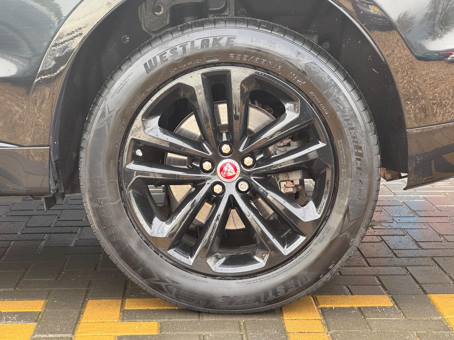 Used Jaguar F-Pace 2018 for sale - 77882810: Photo 15