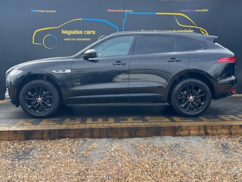 Used Jaguar F-Pace 2018 for sale - 77882810: Photo