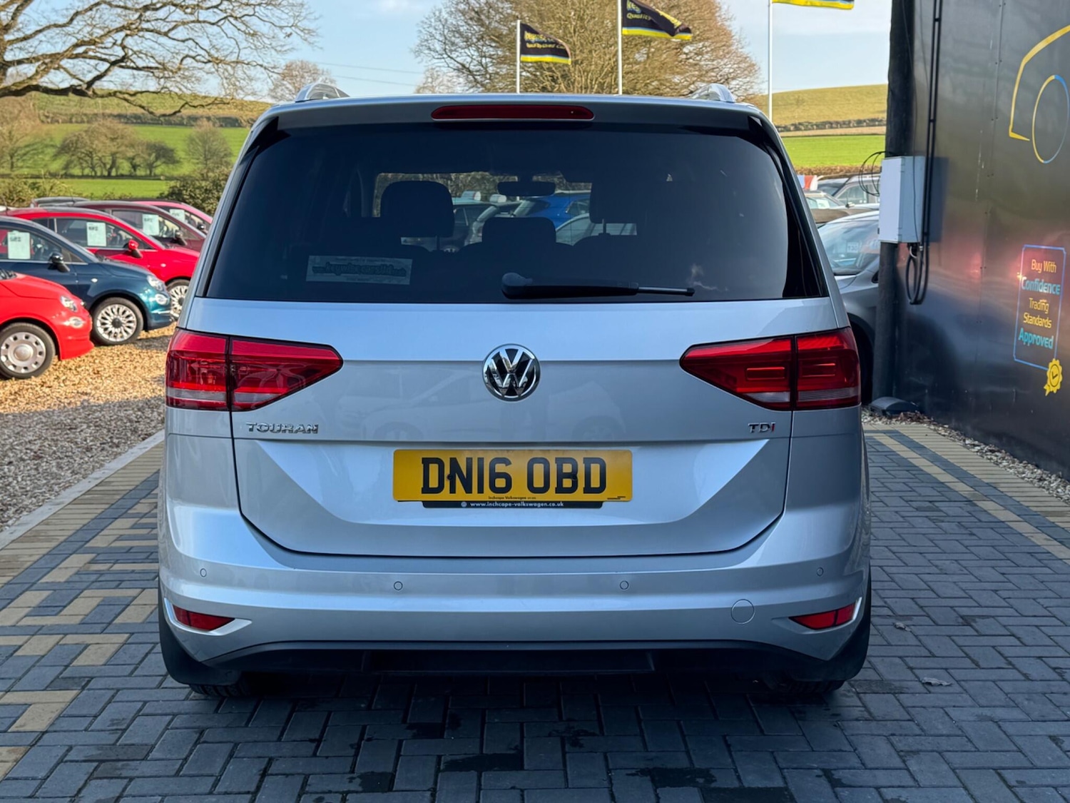 Used Volkswagen Touran 2016 for sale - 77049678: Photo 4